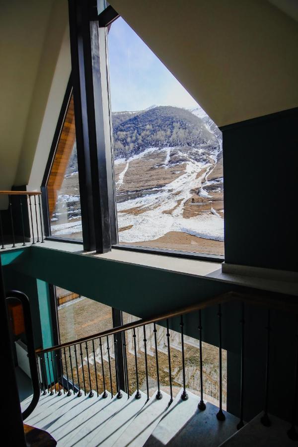 Suatis Resort Kazbegi Exteriér fotografie