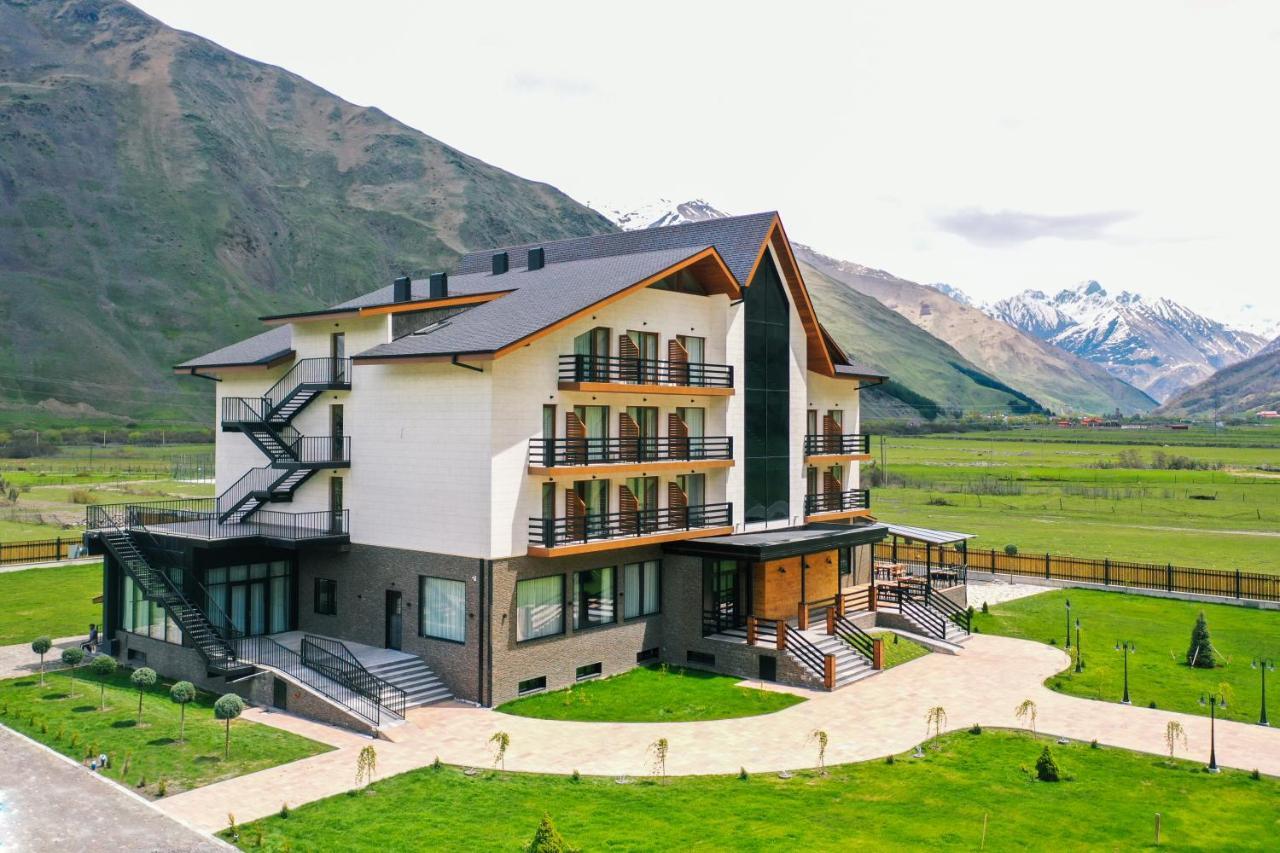 Suatis Resort Kazbegi Exteriér fotografie