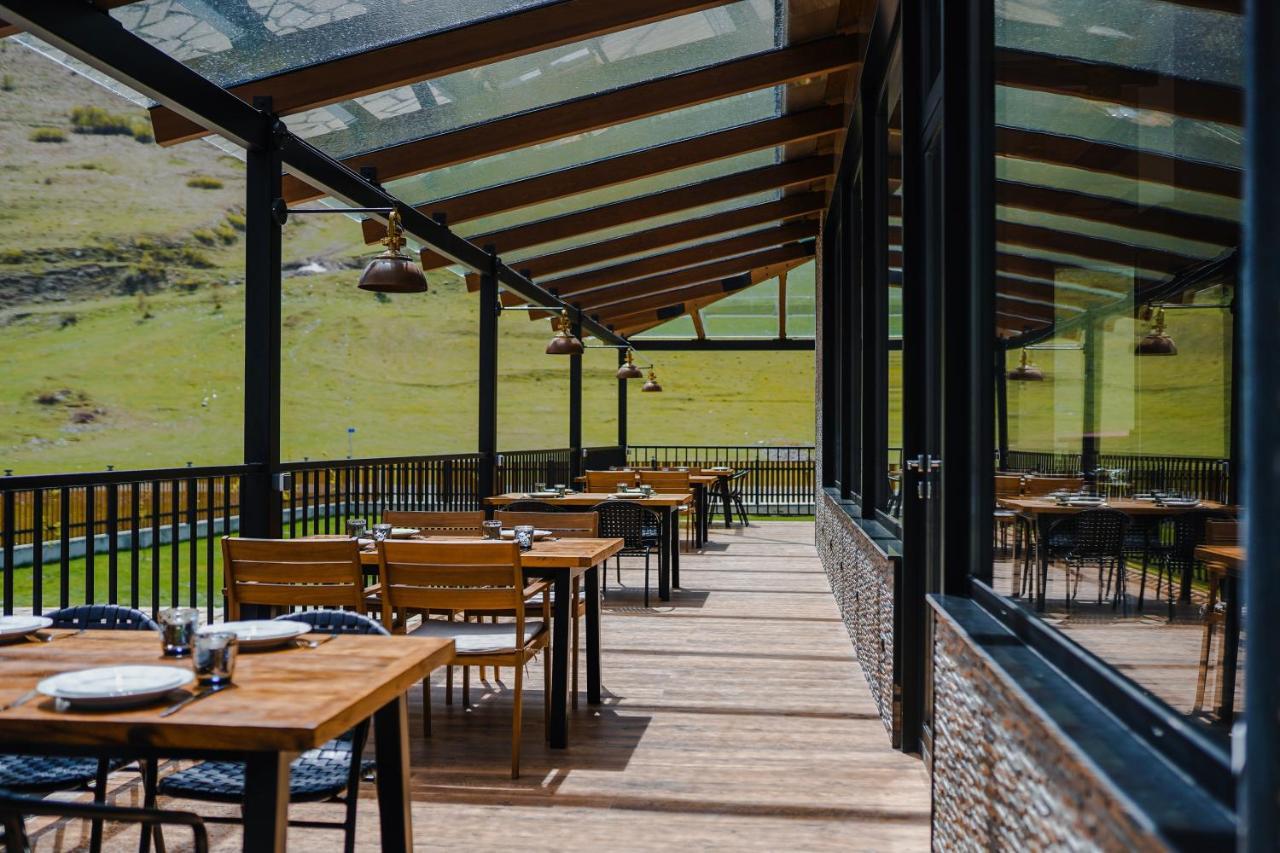 Suatis Resort Kazbegi Exteriér fotografie